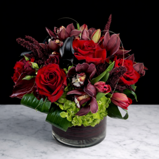 Crimson Allure Bouquet - Deluxe