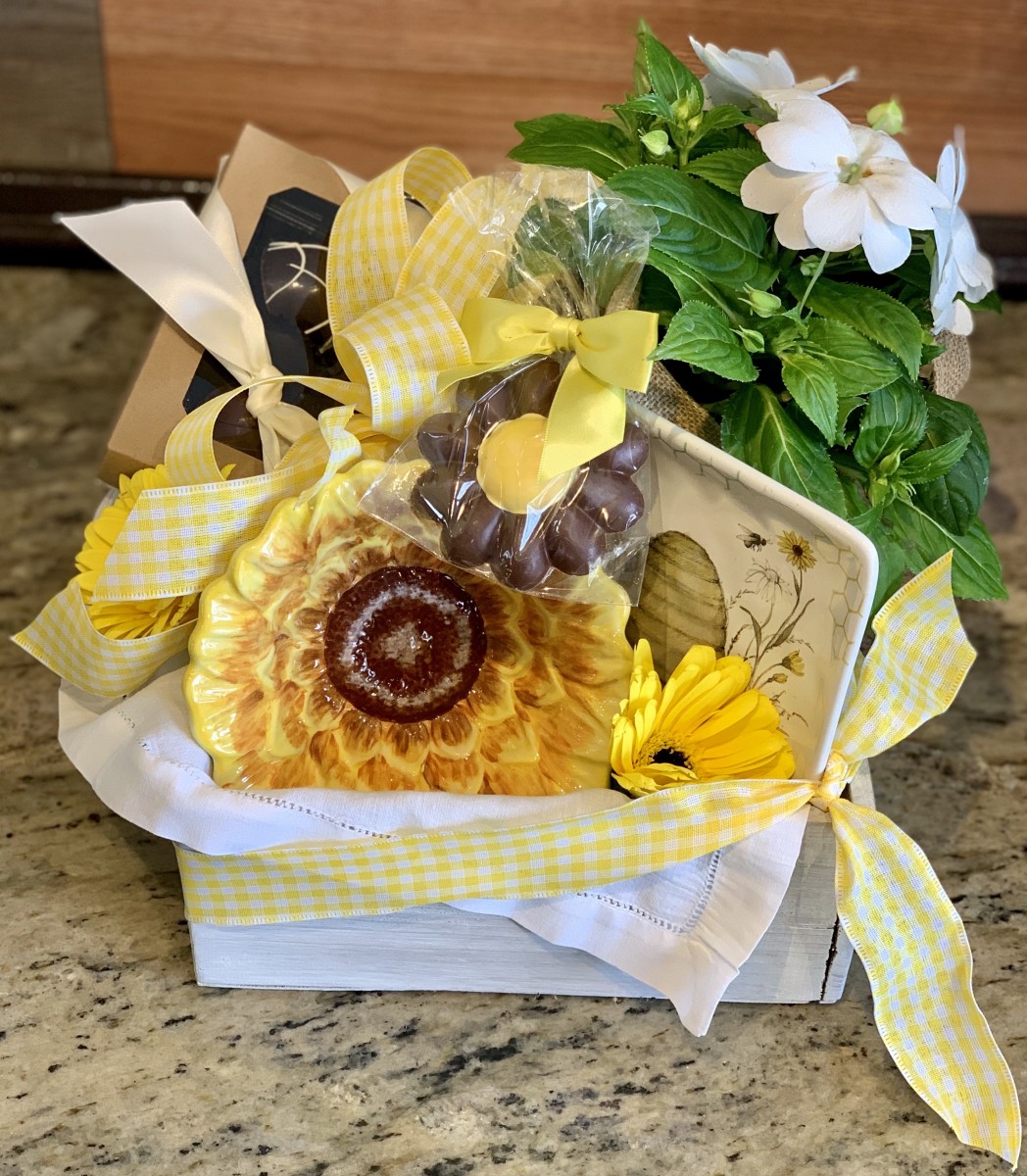 Sm Sunflower Mother's Day Gift Box